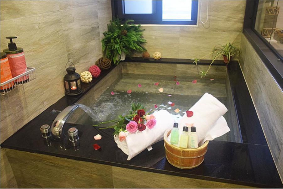 No. 21 Jiaoxi Hot Spring Homestay Exterior photo