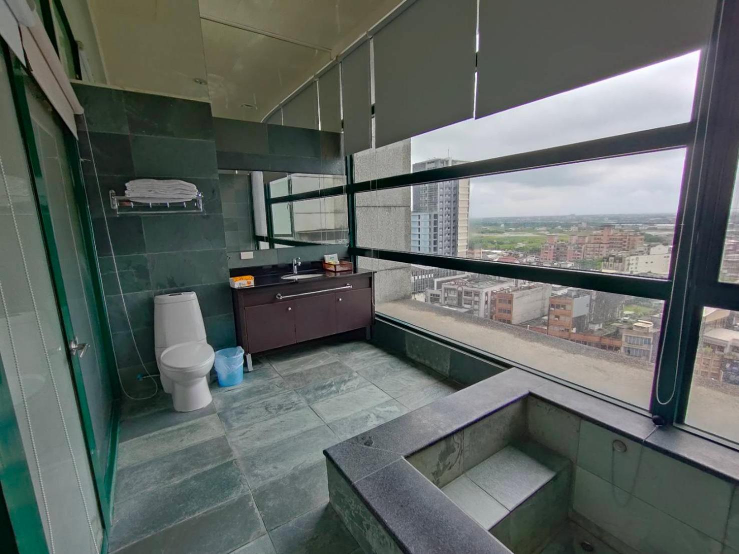 No. 21 Jiaoxi Hot Spring Homestay Exterior photo