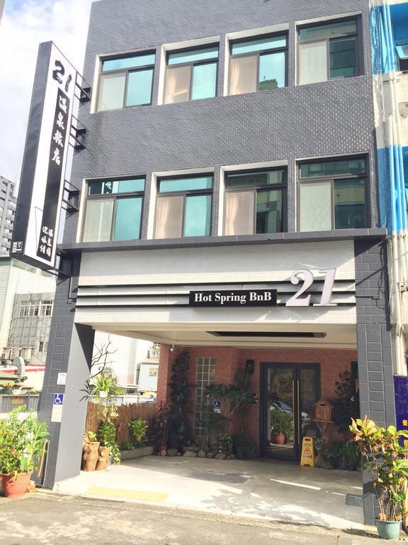 No. 21 Jiaoxi Hot Spring Homestay Exterior photo
